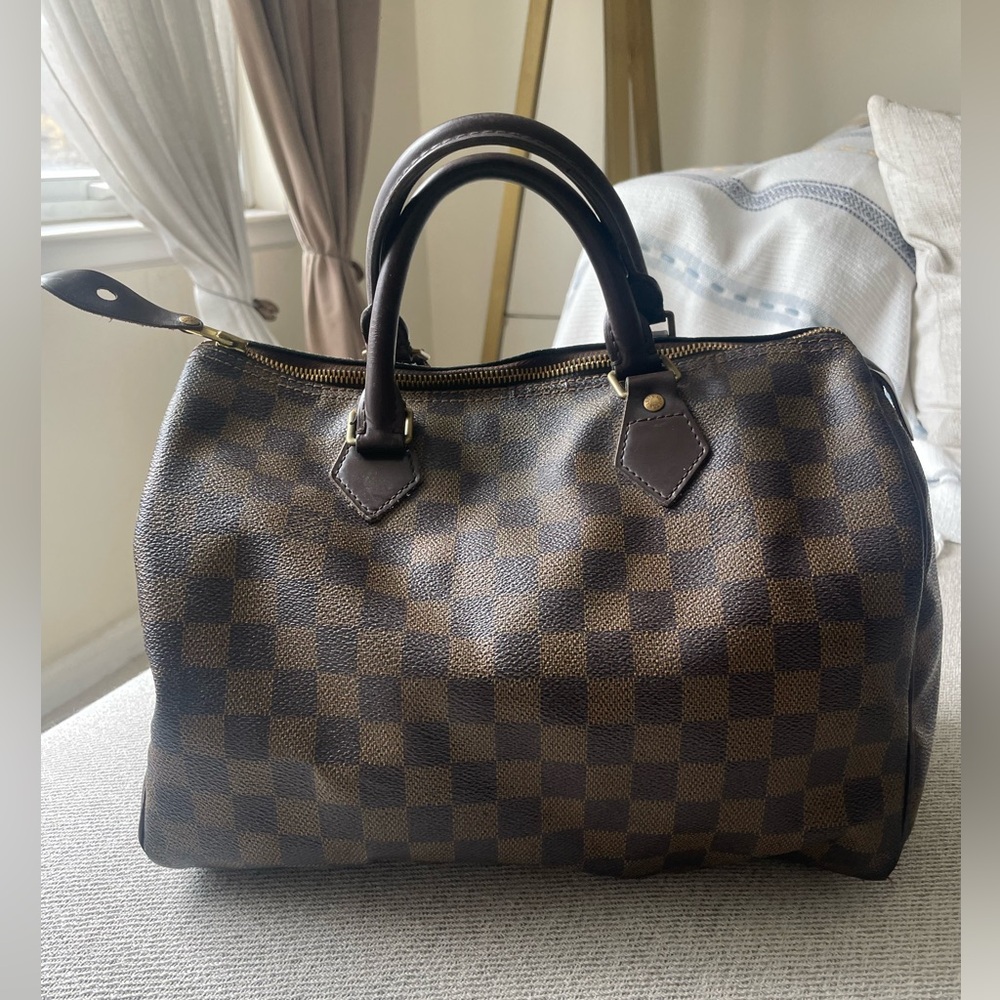 Pre loved ❤️ Louis Vuitton 
Damier Ebene Speedy Bandouliere 30
